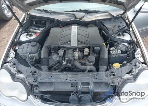 2002 Mercedes-Benz C 320 z USA, uszkodzony, nr VIN WDBRH64J52F143983